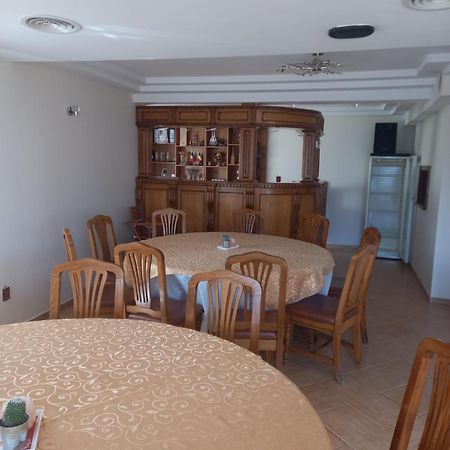 Hotel Pensiunea Alunis Sadova  Zewnętrze zdjęcie