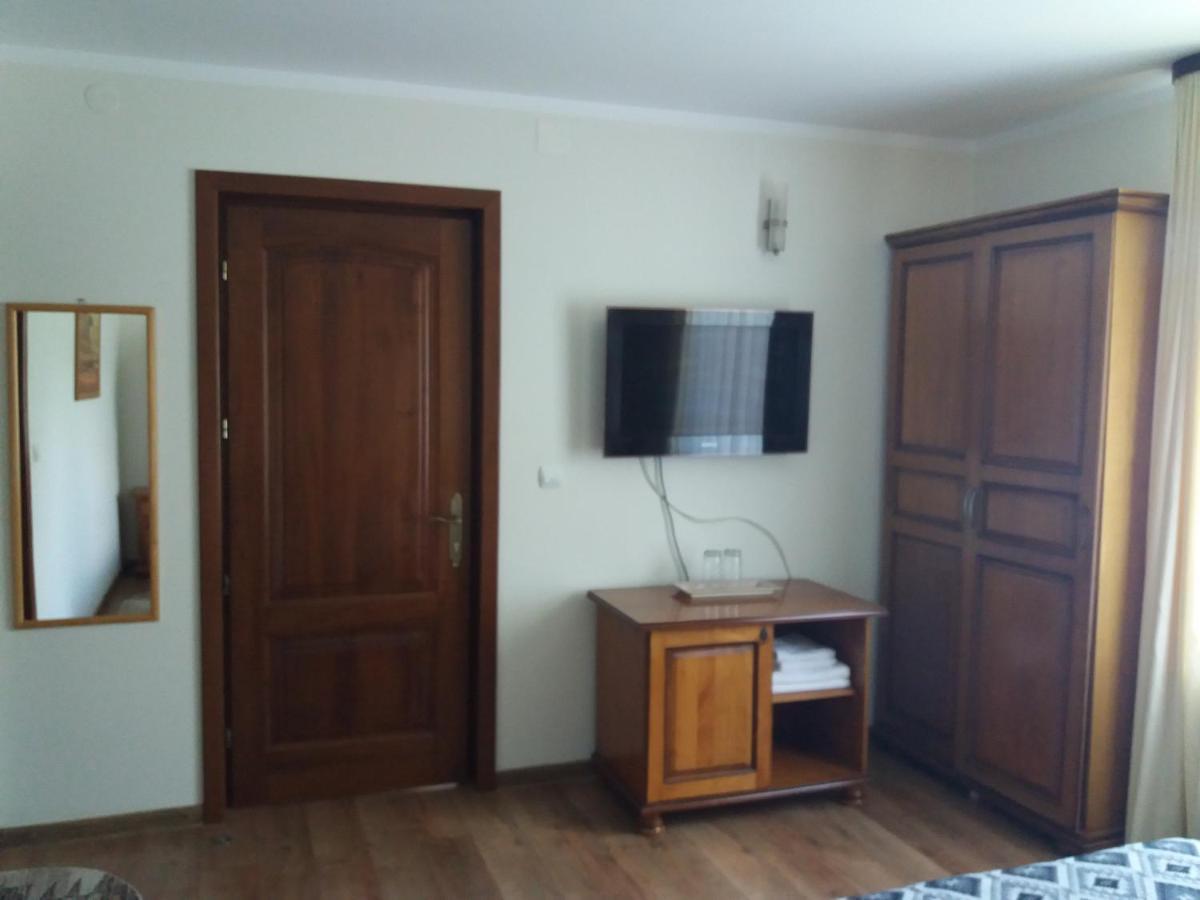 Hotel Pensiunea Alunis Sadova  Pokój zdjęcie